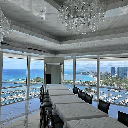 Waikiki Beach Experience! Luxury Oceanview Suite! Χονολουλού Εξωτερικό φωτογραφία