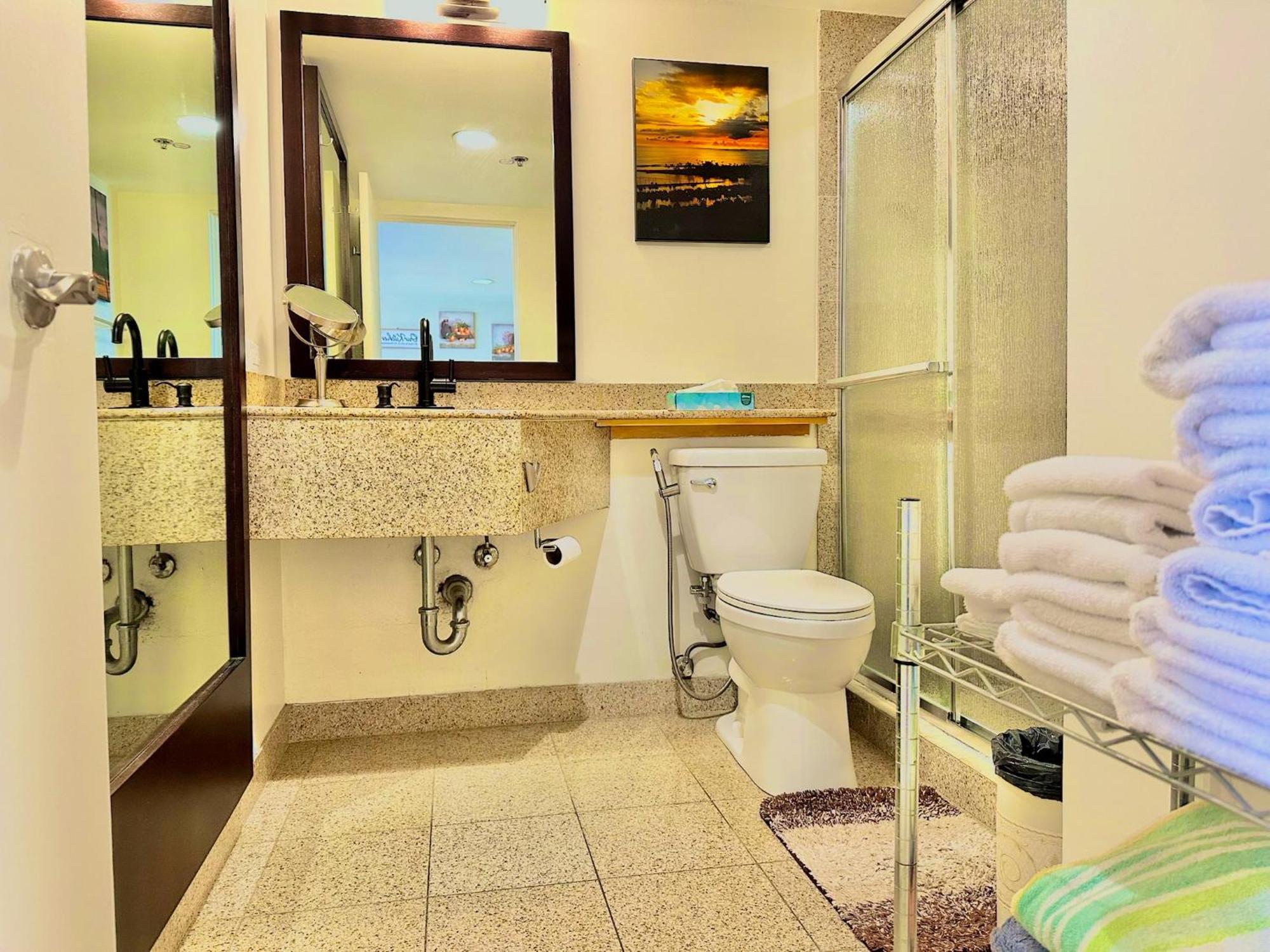 Waikiki Beach Experience! Luxury Oceanview Suite! Χονολουλού Εξωτερικό φωτογραφία